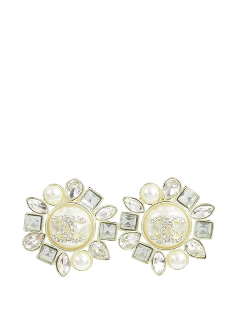 CHANEL Pre-Owned 2021 Gold Plated CC Round Crystal and Faux Pearl Push Back Earrings costume earrings