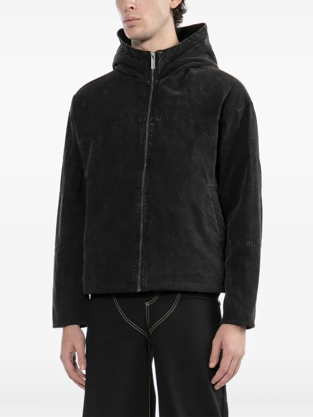 Izzue Logo-embroidered Jacket In Black