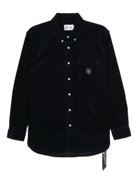 izzue logo-patch shirt
