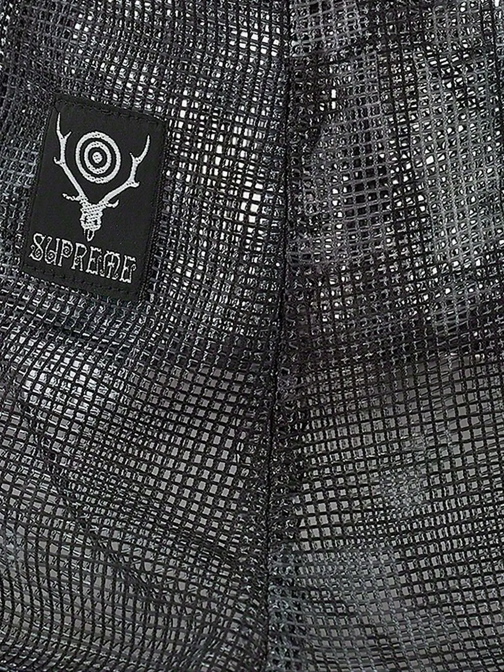 Supreme South2 West8 Bush Tulip hoed - Zwart