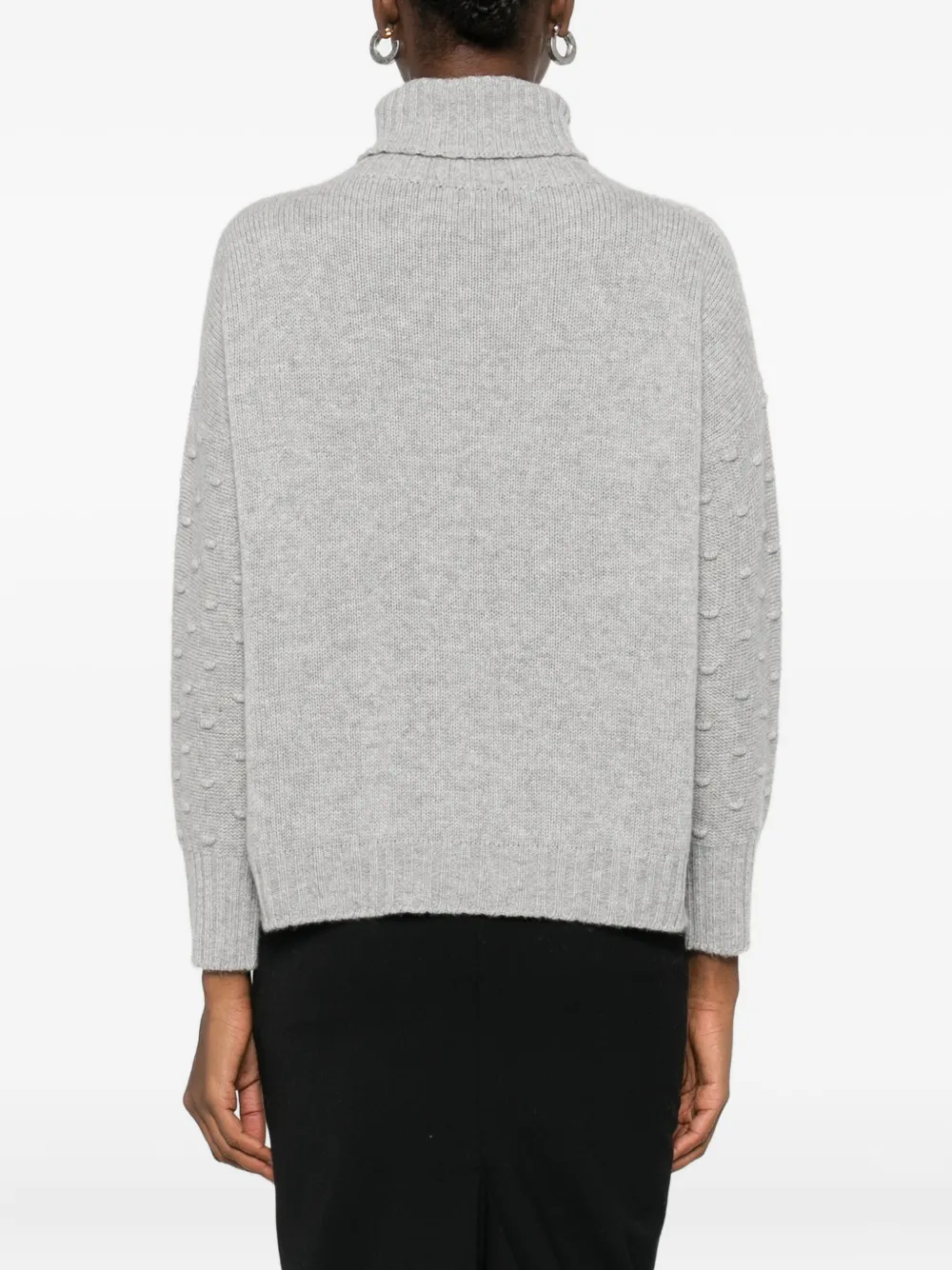Tabaroni Cashmere Roll-neck Textured Sweater In Gray