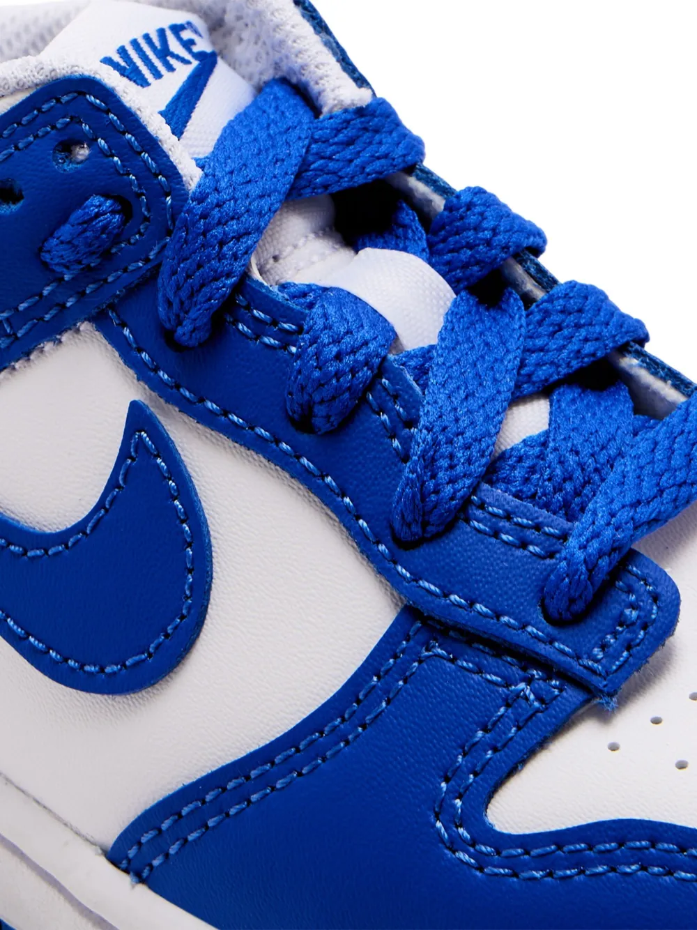 Nike Kids swoosh-detail sneakers White
