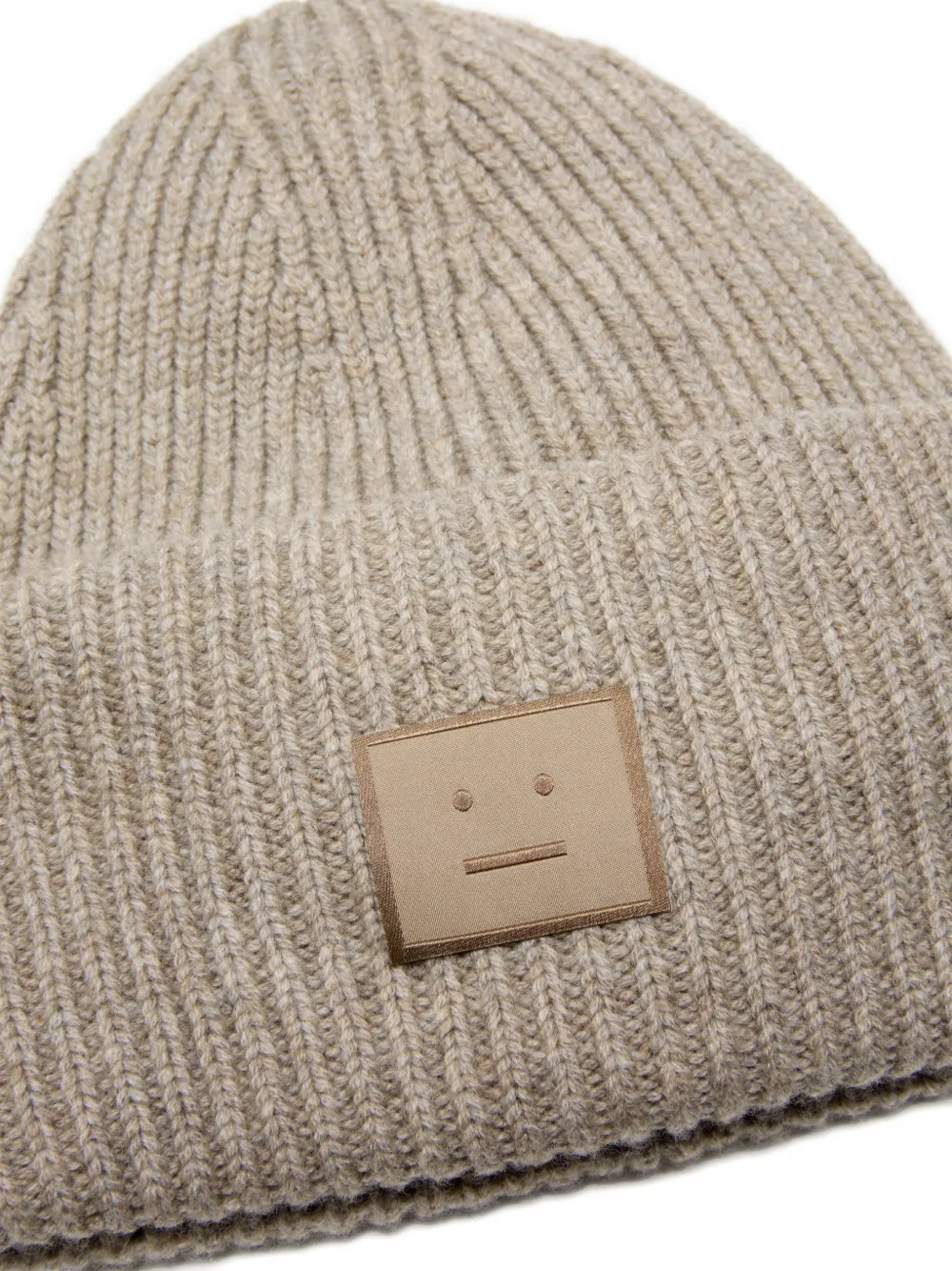Acne Studios ribbed logo-patch beanie | Men | Image 2