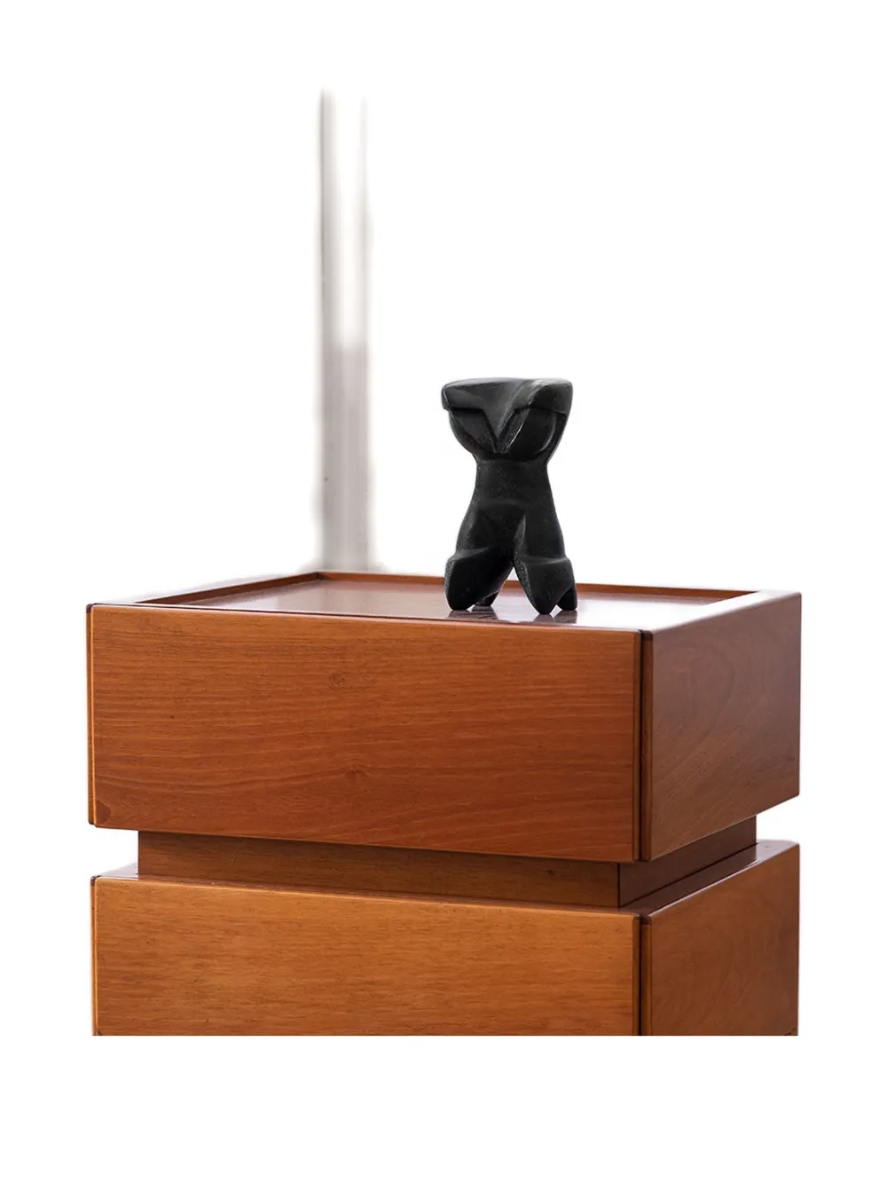Gardeco Thor Torso Sculpture In Black