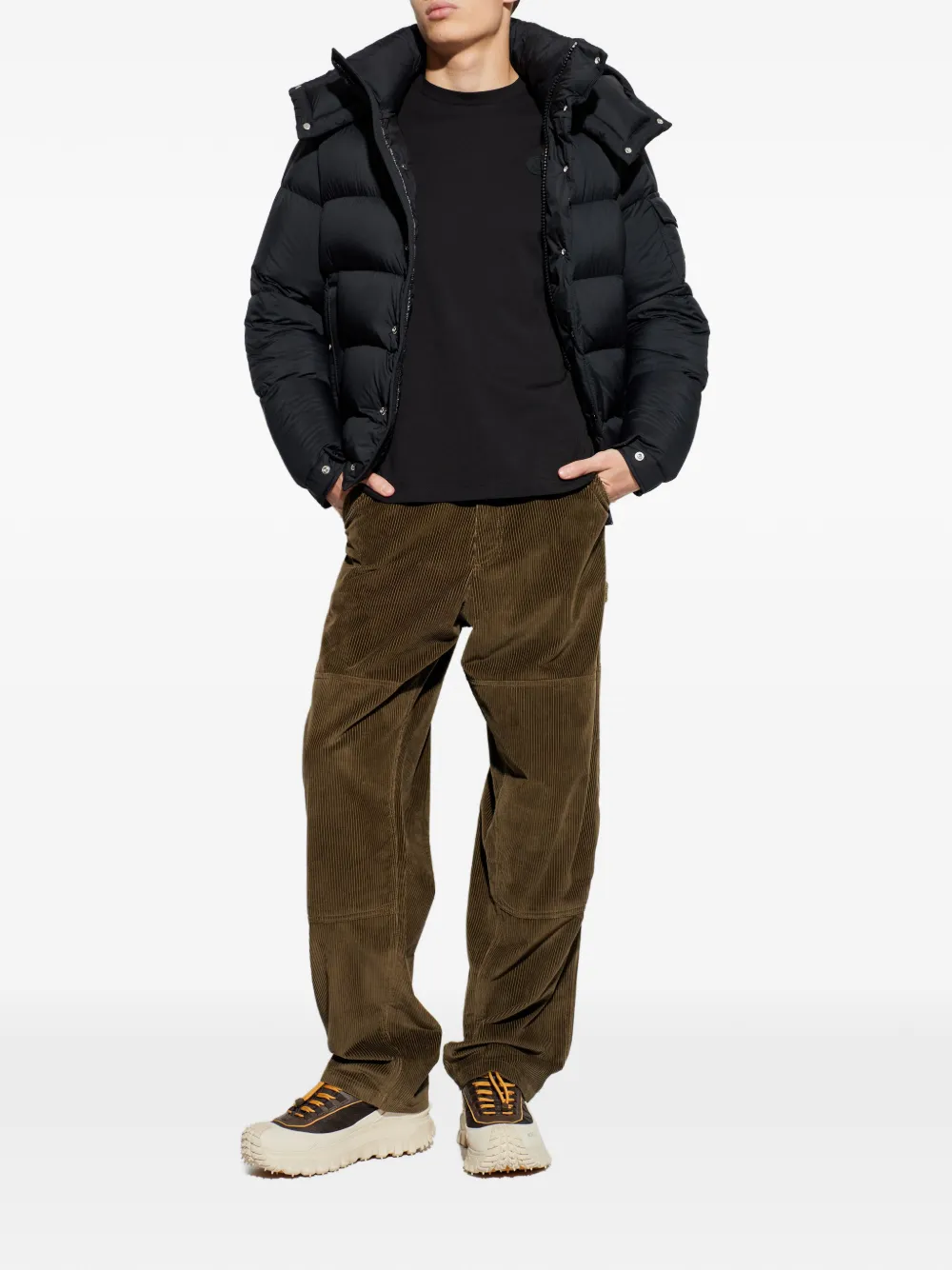 Moncler double-sleeve logo-patch T-shirt - Zwart