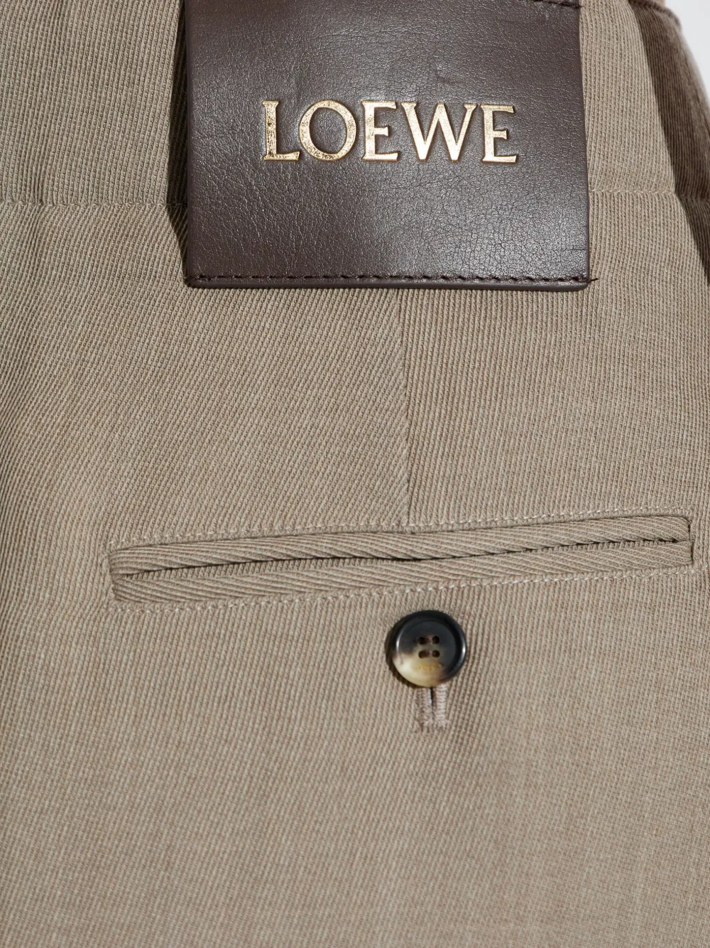 LOEWE Shorts met ceintuur Beige