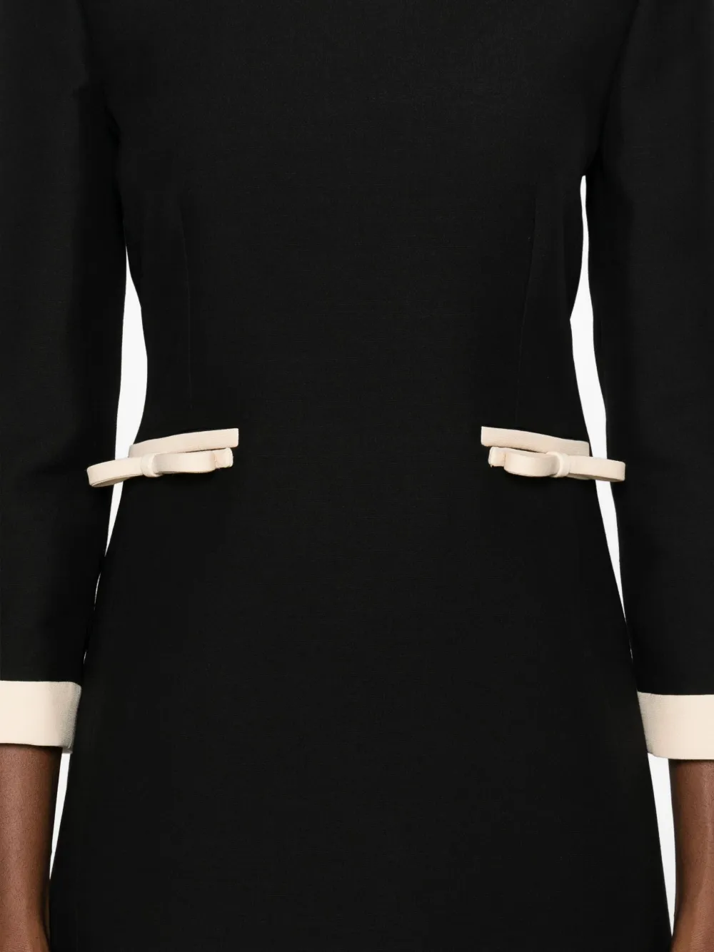 Valentino Garavani Jurk verfraaid met strik en ronde hals Zwart
