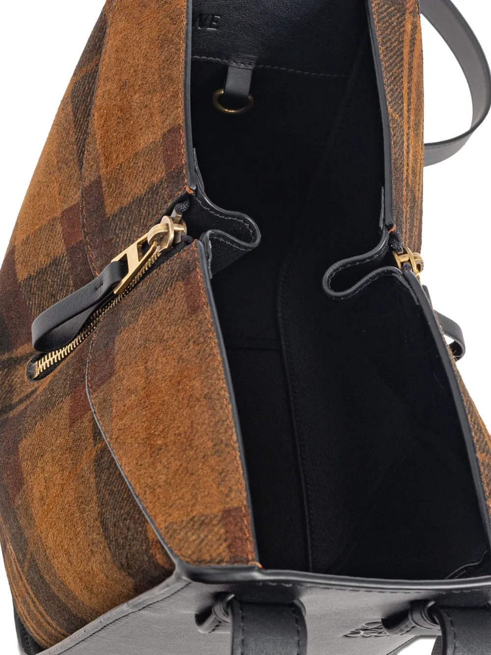 Loewe Hammock Zip Tote Bag In Black