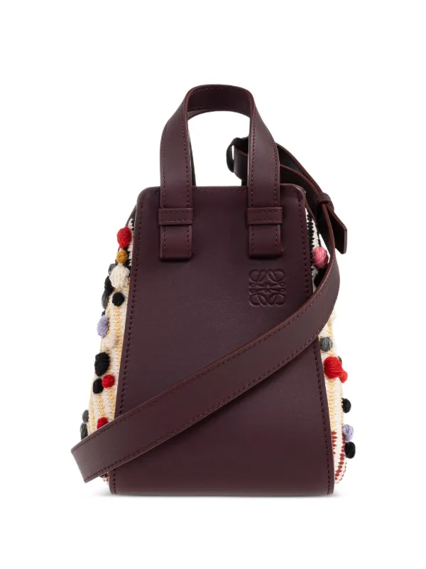 LOEWE Hammock ポンポン ハンドバッグ | レッド | FARFETCH JP