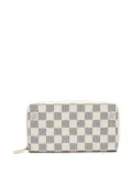Louis Vuitton Pre-Owned 2010 Damier Azur zippy wallet - White