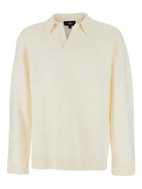 Represent knitted polo sweater