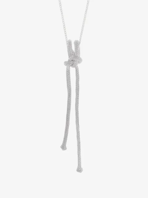 Angela Lago collar Clove Hitch