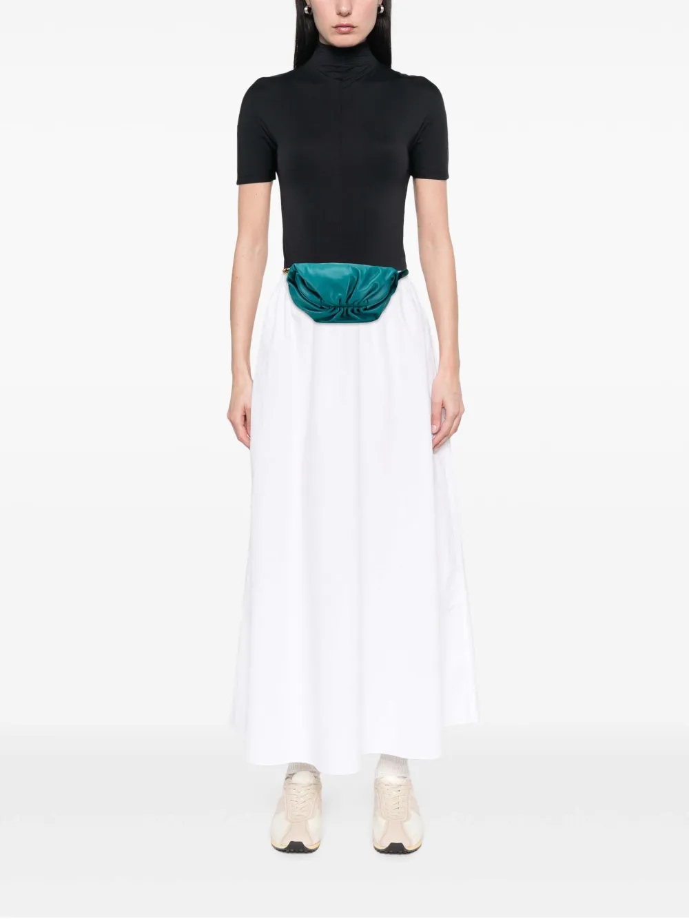 Bottega Veneta Pre-Owned 2012-2025 Lambskin Chain Pouch belt bag | Pre-Owned | Image 2