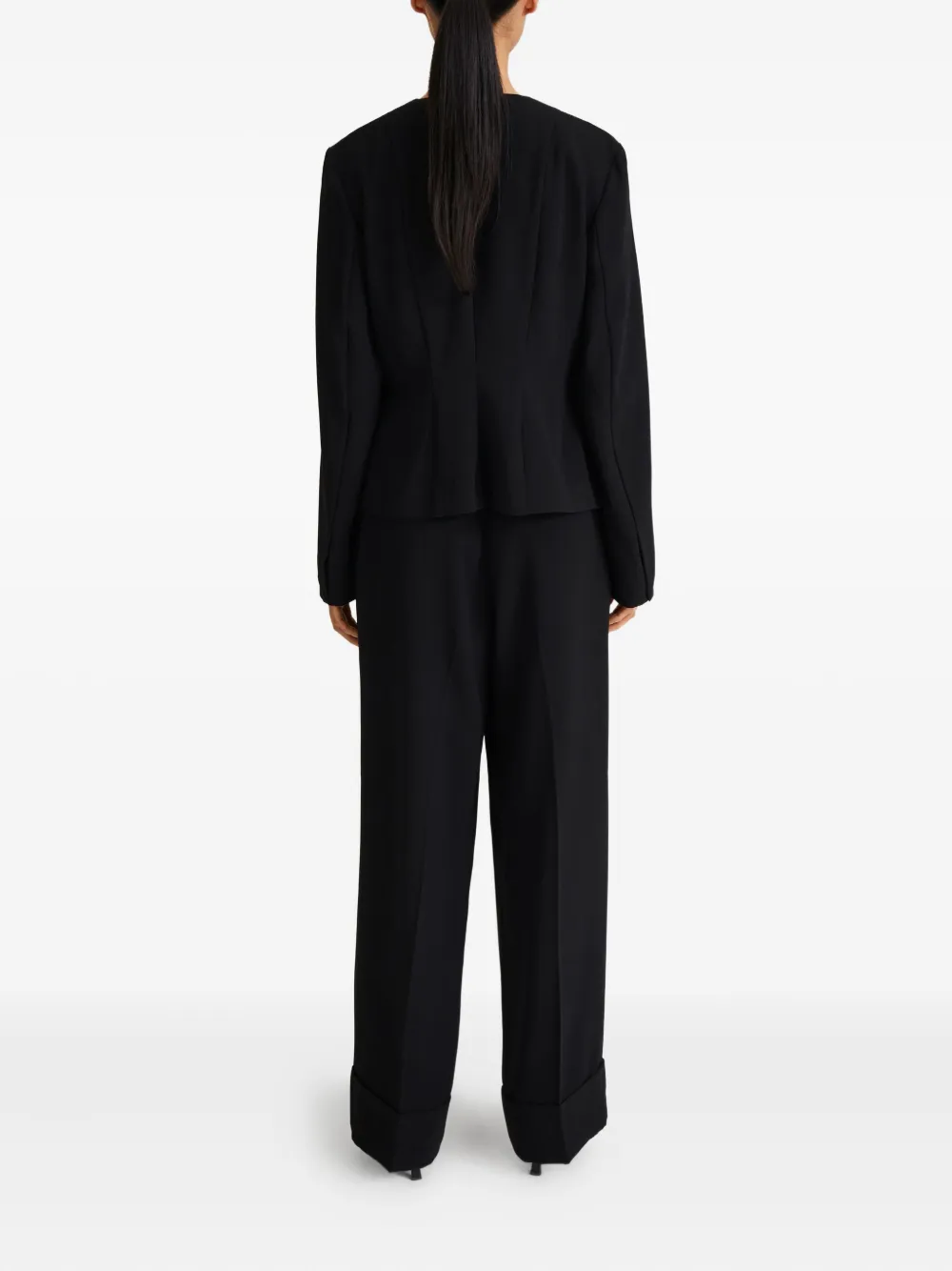 Stylein V-neck Button-down Cardigan In Black