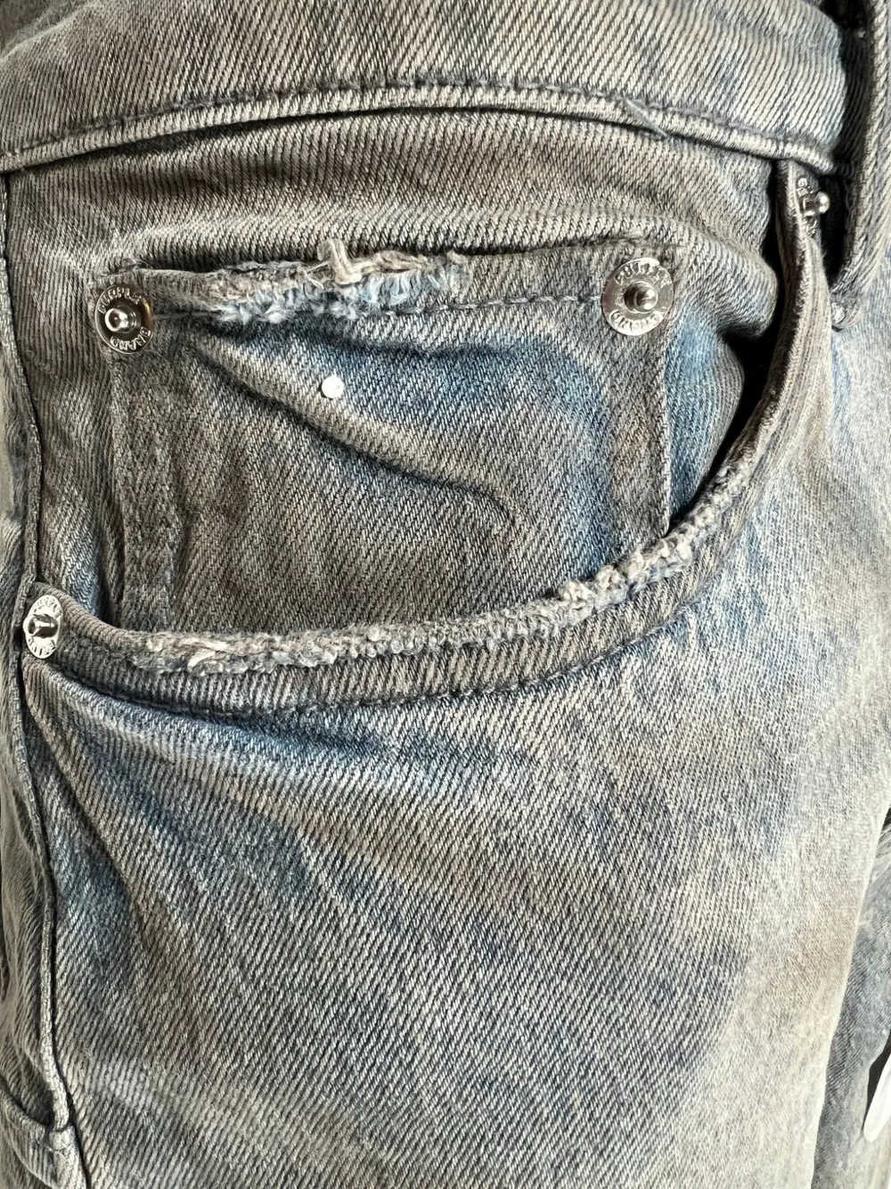 Purple Brand Monterrico Mud Jeans In Gray