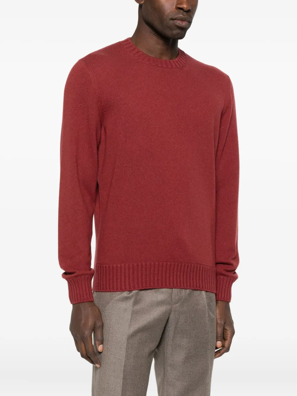 Vengera Round-neck Ribbed Sweater In Burgundy