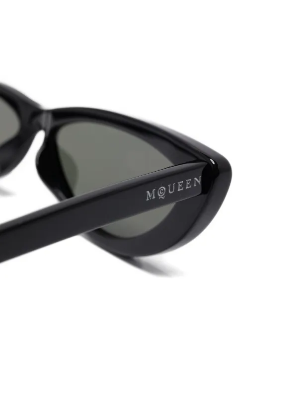 Alexander McQueen サングラス　キャット　アジアンフィット Alexander McQueen Eyewear キャットアイ サングラス | ブラック