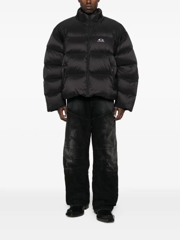 Balenciaga ロゴ パデッドジャケット | ブラック | FARFETCH JP