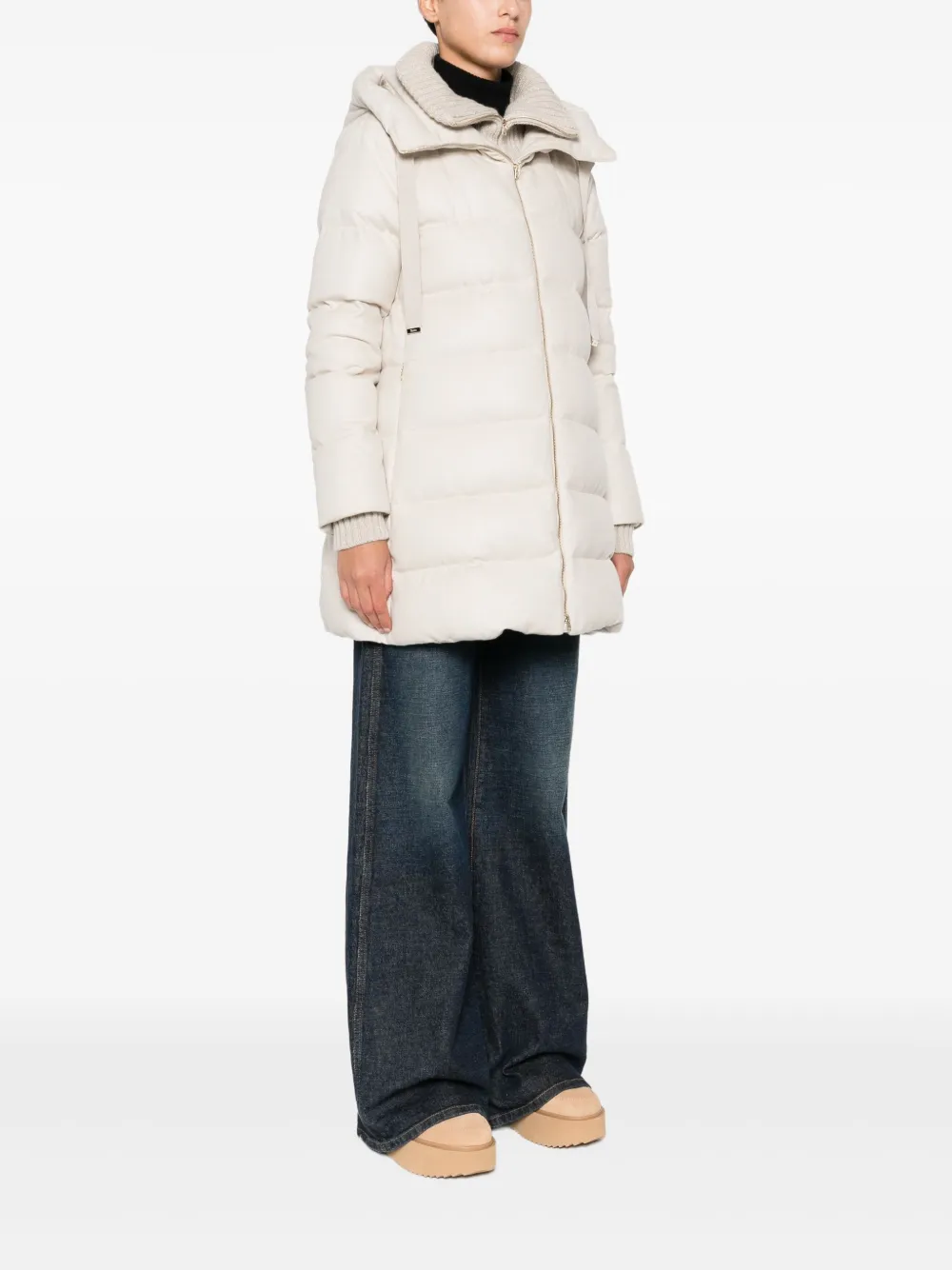 Herno Hooded Long Quilted Jacket And Pockets In Neutral
