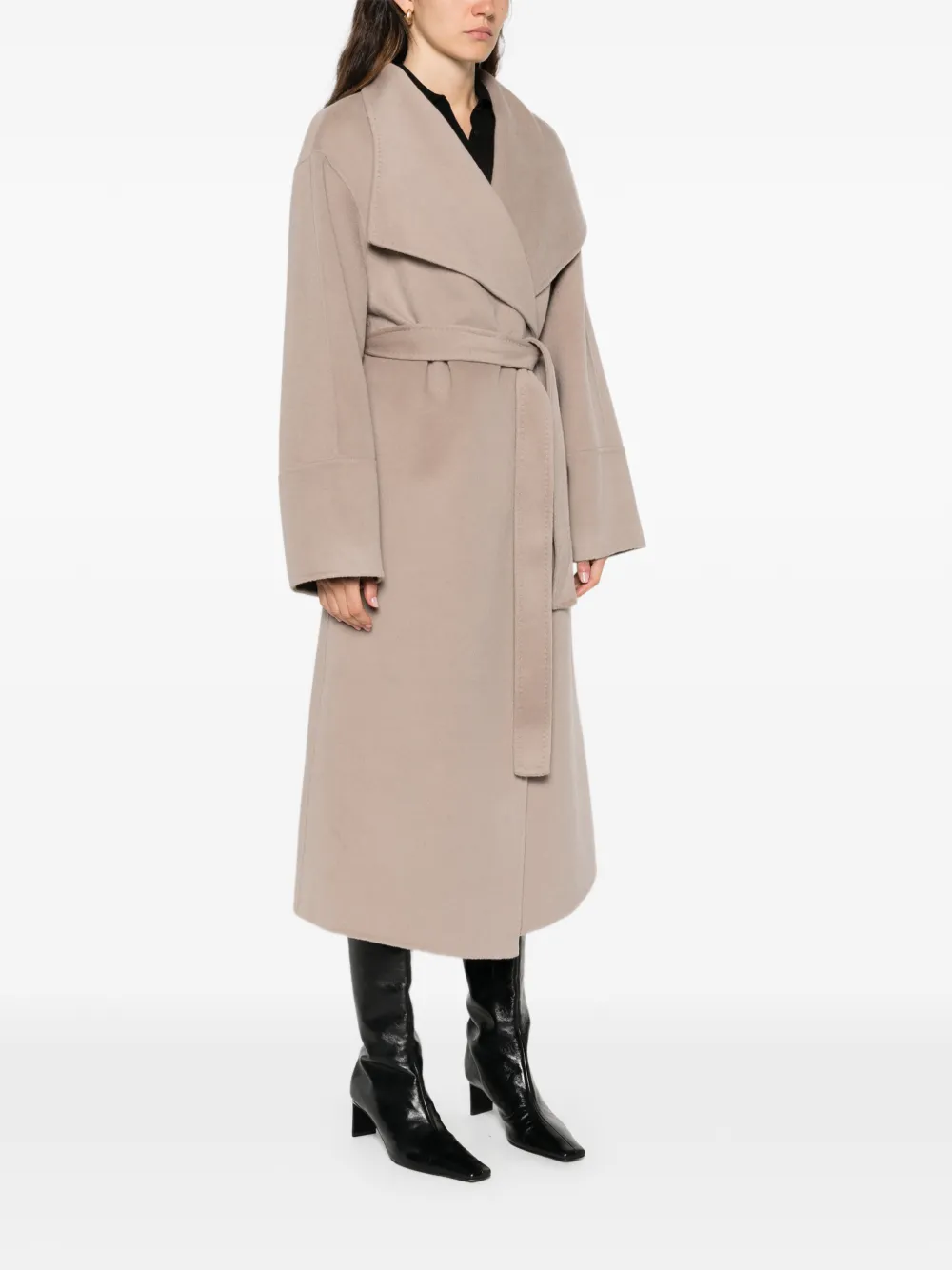 Soft Goat belted oversized coat - Beige