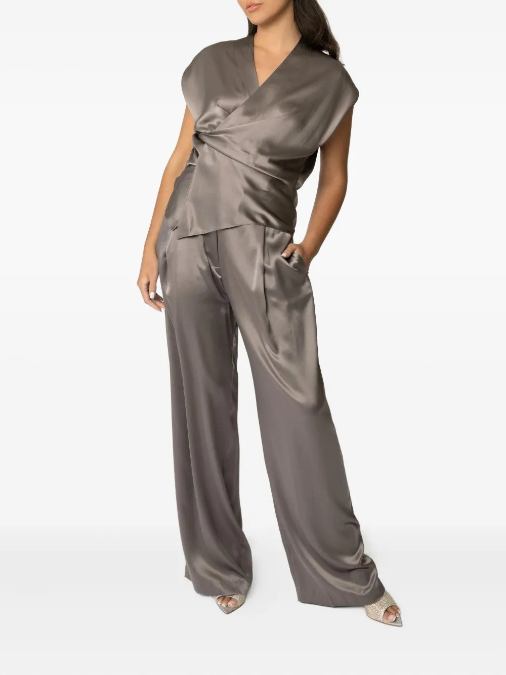 The Sei pleated satin trousers - Grijs