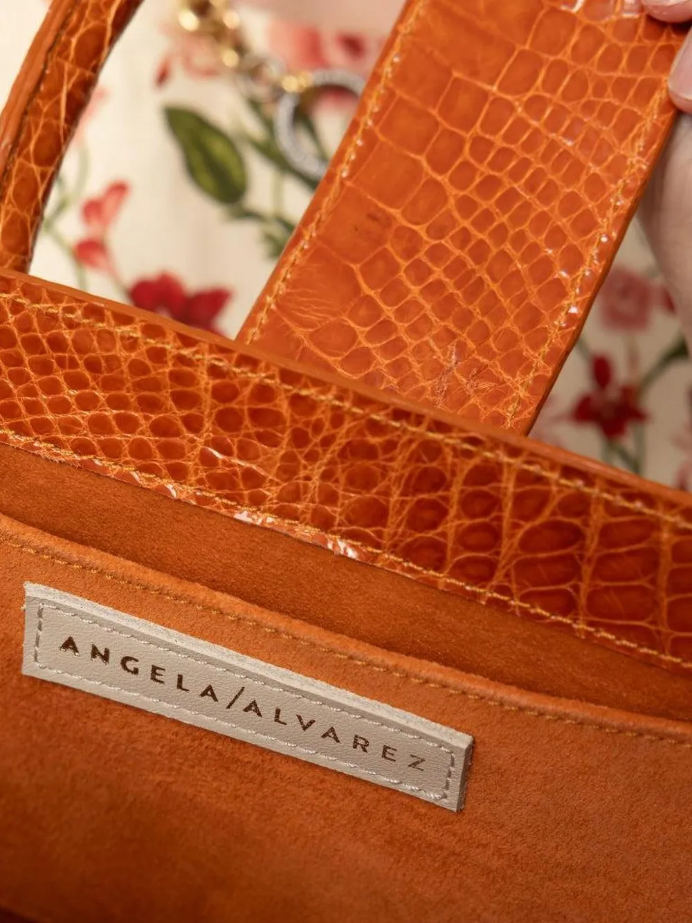 Angela Alvarez Demi Arco Tote Bag In Orange