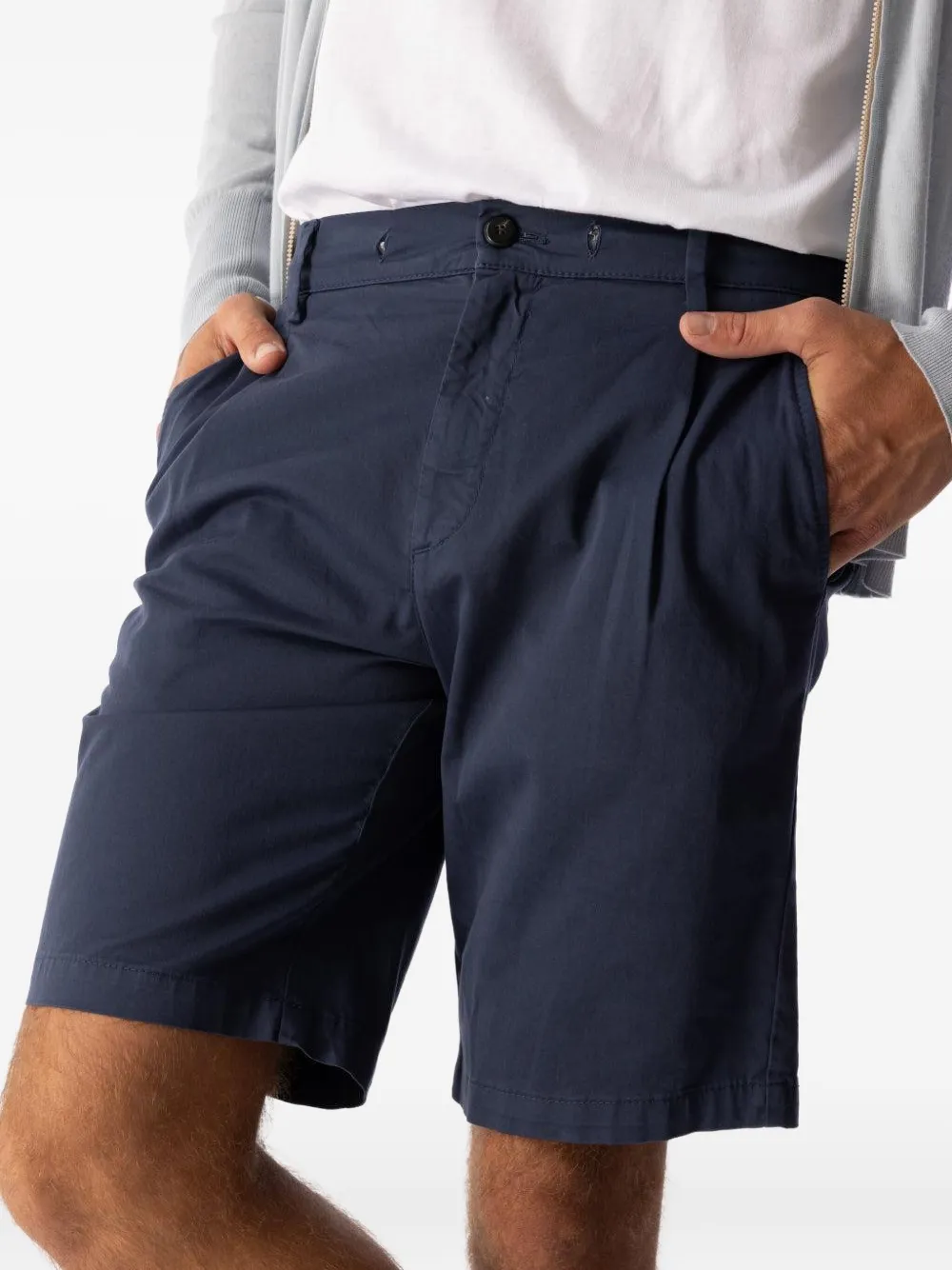 Eleventy pleated drawstring shorts Blauw