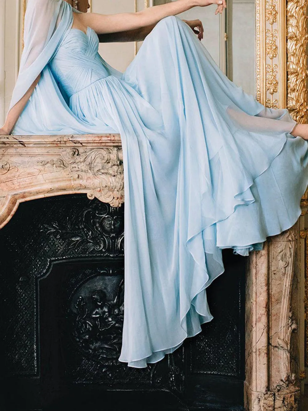 Monique Lhuillier Draped Strapless Gown In Blue
