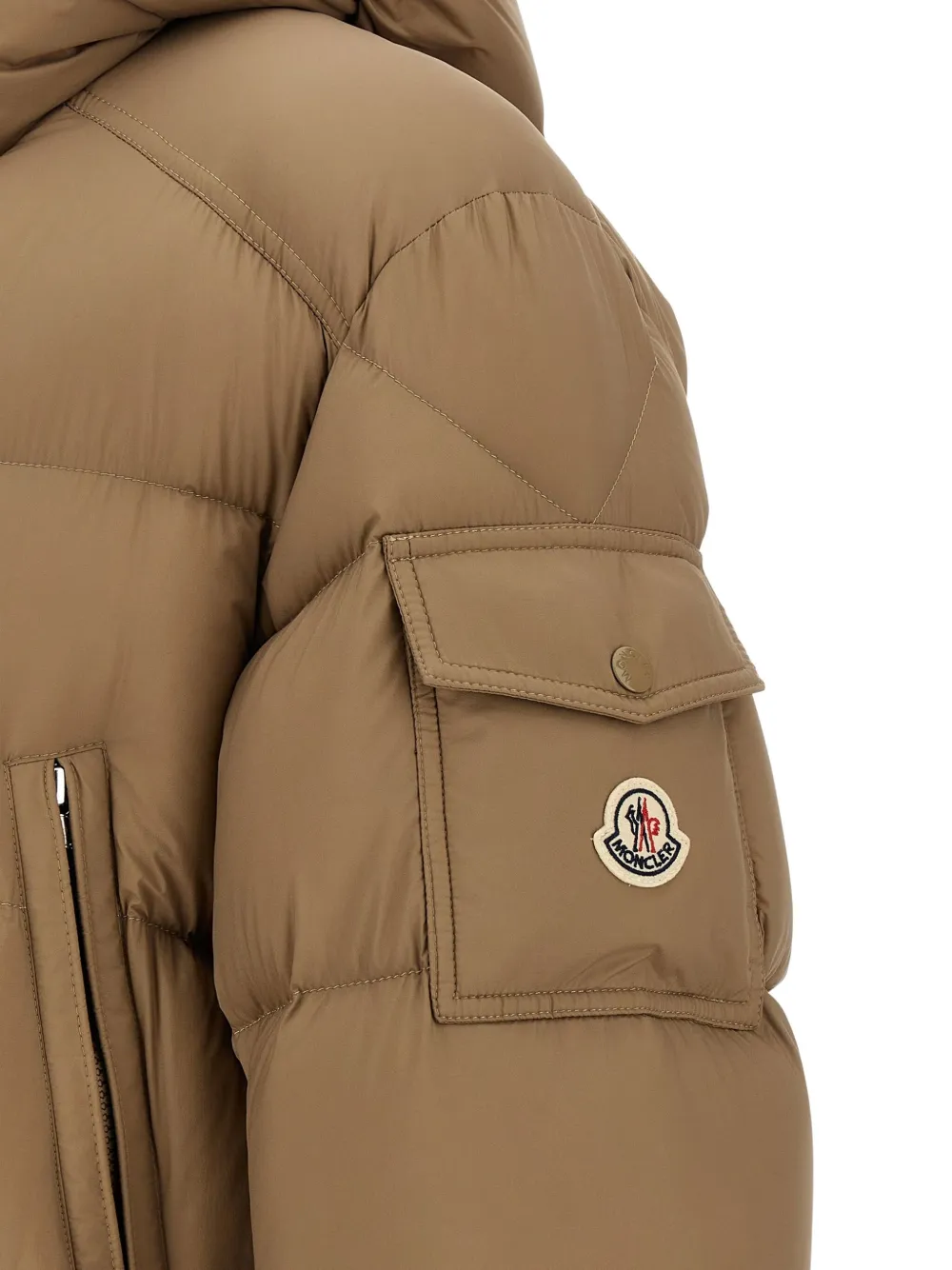 Moncler Gewatteerde jas met capuchon Bruin