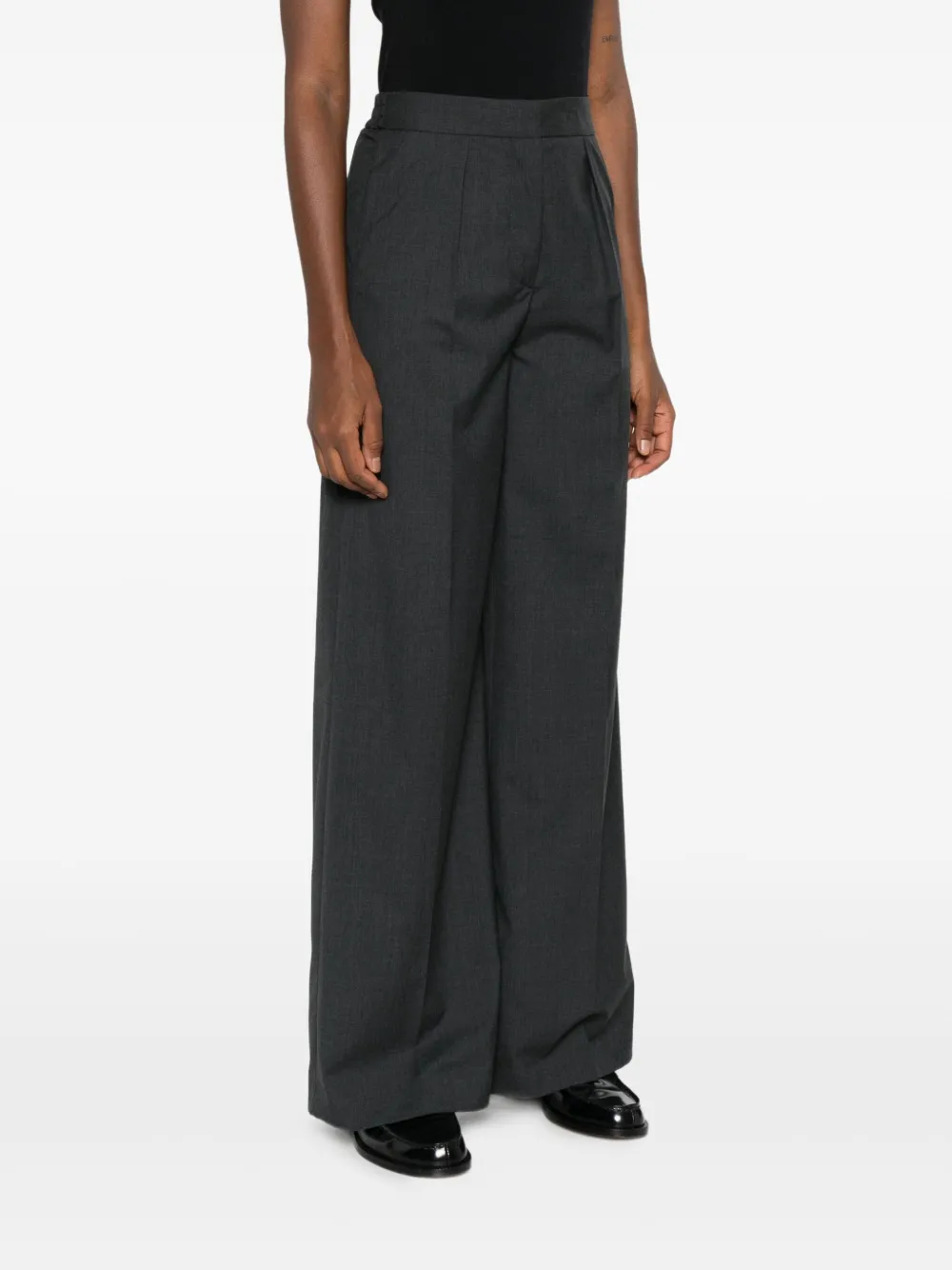 Joseph Pleated Wide-leg Trousers In Gray