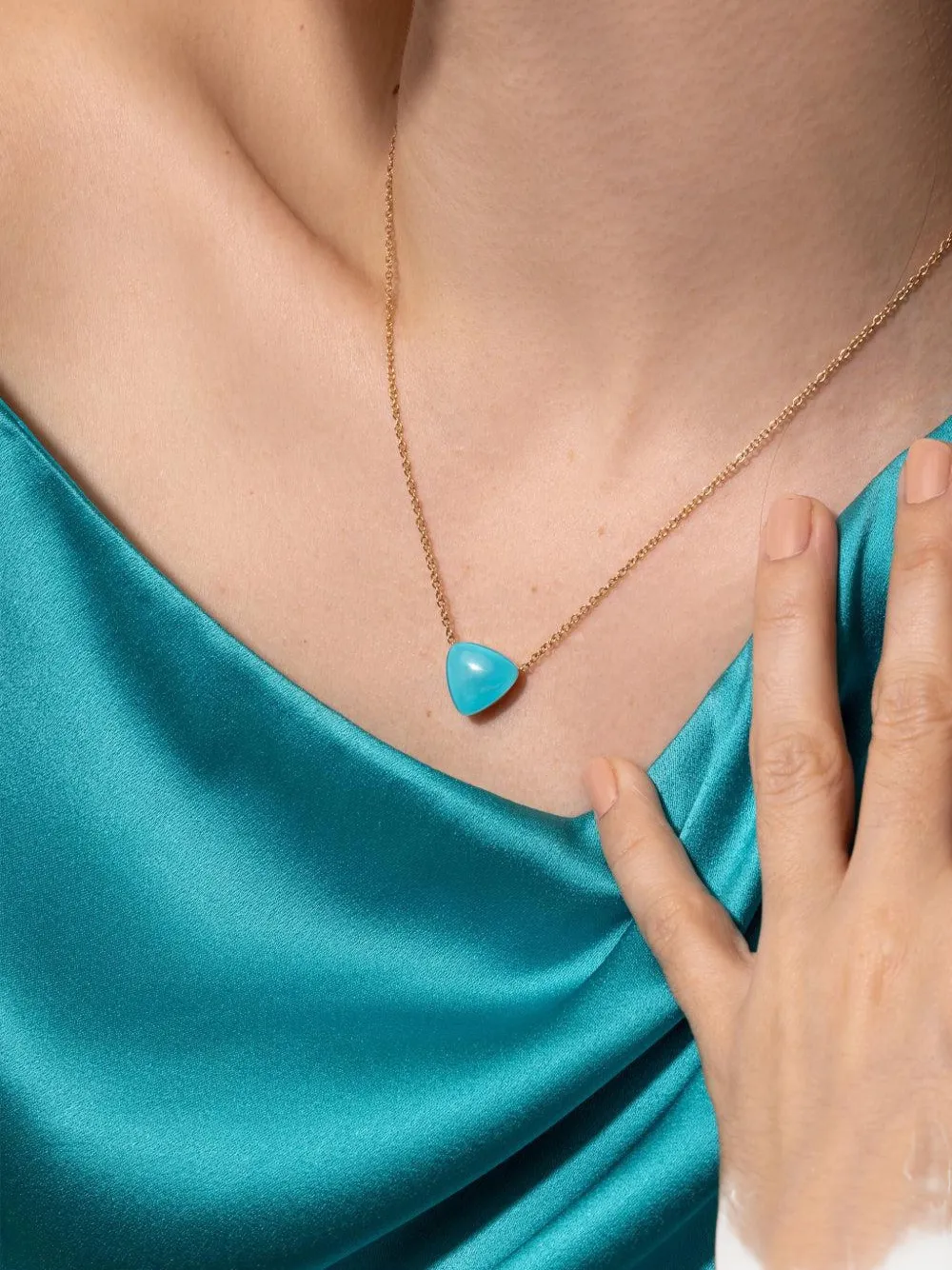 Vhernier 18k Rose Gold Rock Crystal Turquoise Pendant Necklace - Blue 