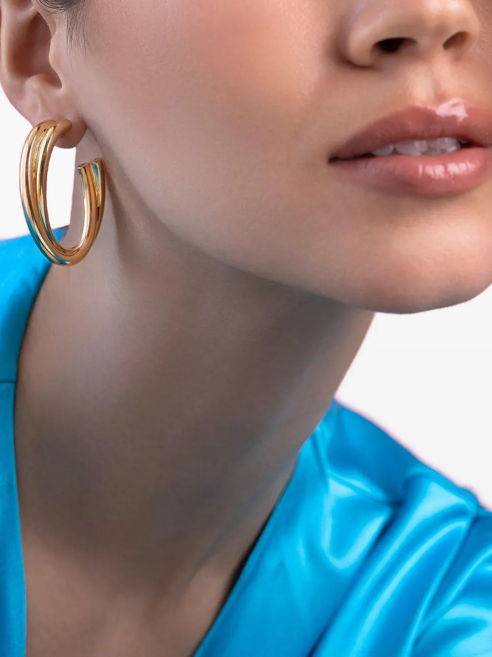 Sidney Garber 18k Yellow Gold Oval Intertwined Hoop Earrings In Gold