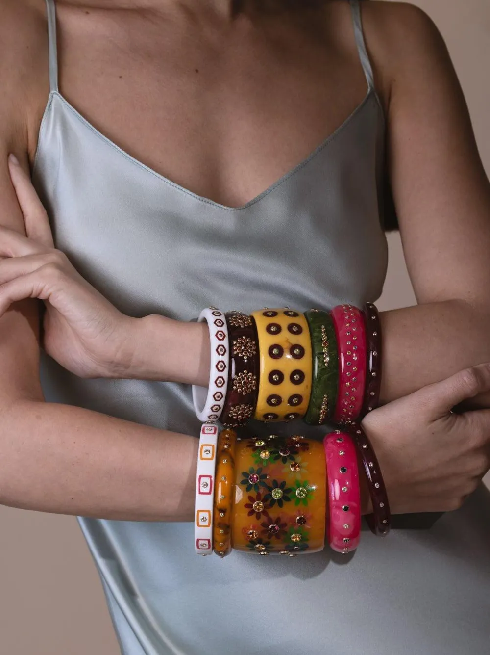 Mark Davis 18k Yellow Gold Multi-stones Bangle In Brown