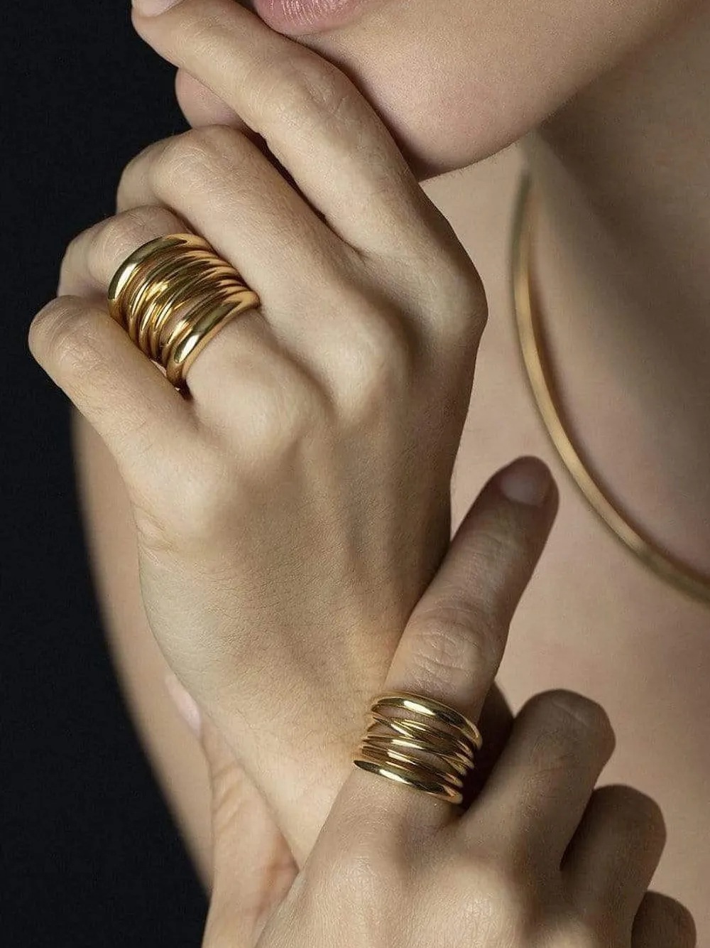 Sidney Garber 18k Yellow Gold Tall Scribble In Gold