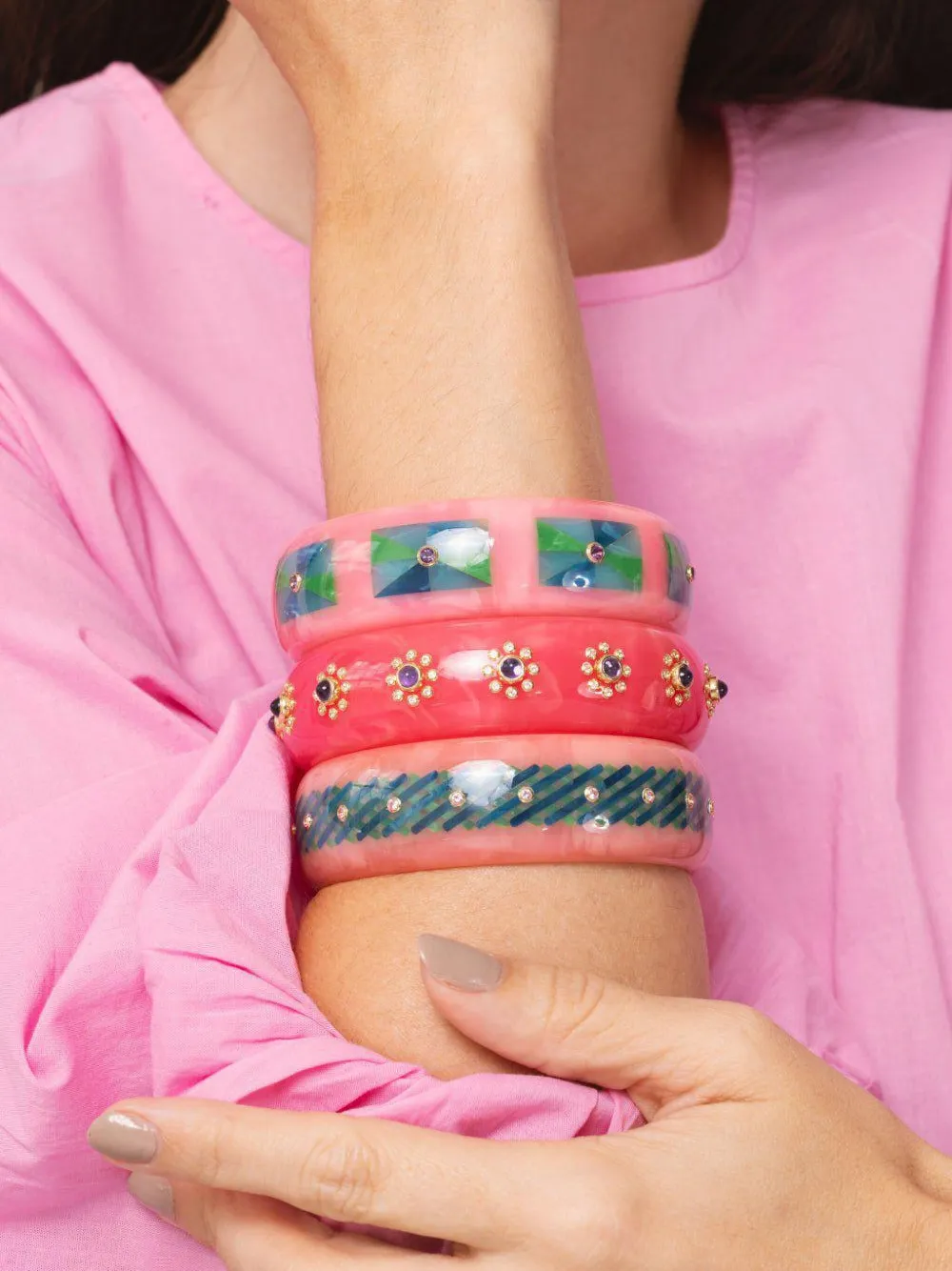 Mark Davis 18k Yellow Gold Bakelite Bracelet In Pink