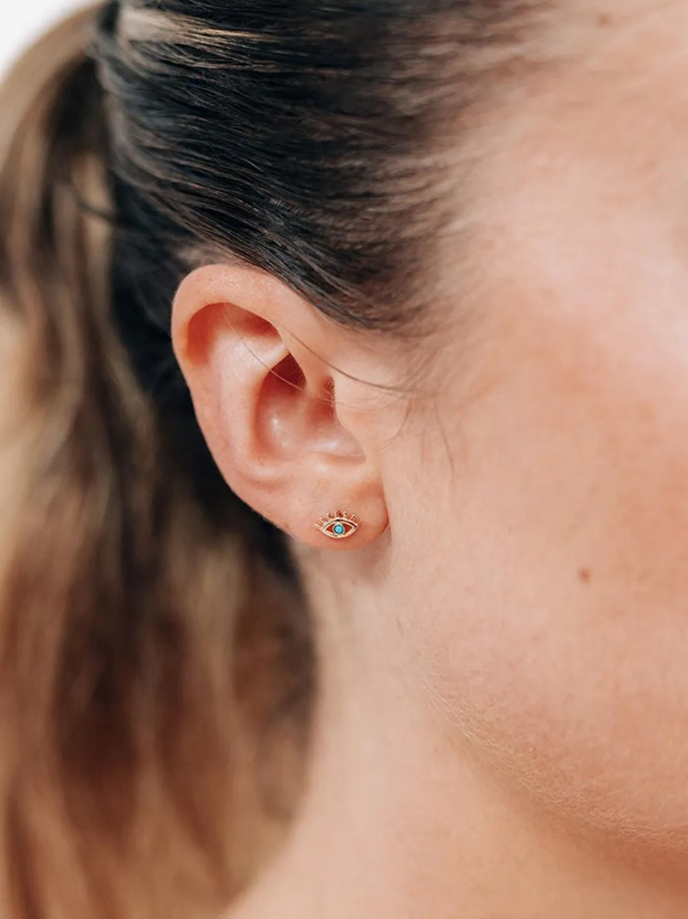 Anzie Orecchino Gold Evil Eye in oro giallo 14 carati con turchese