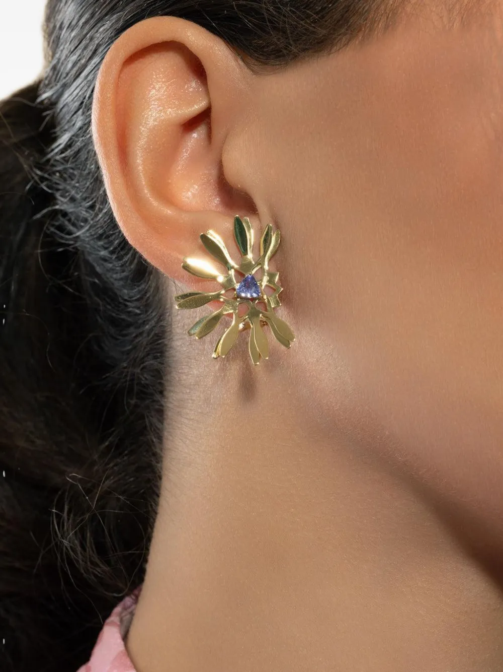 Carol Kauffmann 18k Yellow Gold Mandala Tanzanite Earrings In Gold