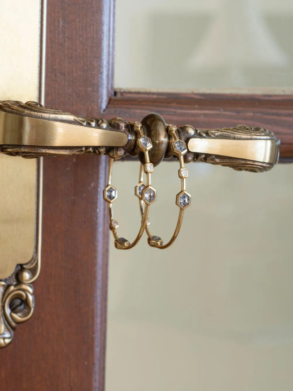 Nimo With Love 18k Yellow Gold Diamond Hoop Earrings In Gold