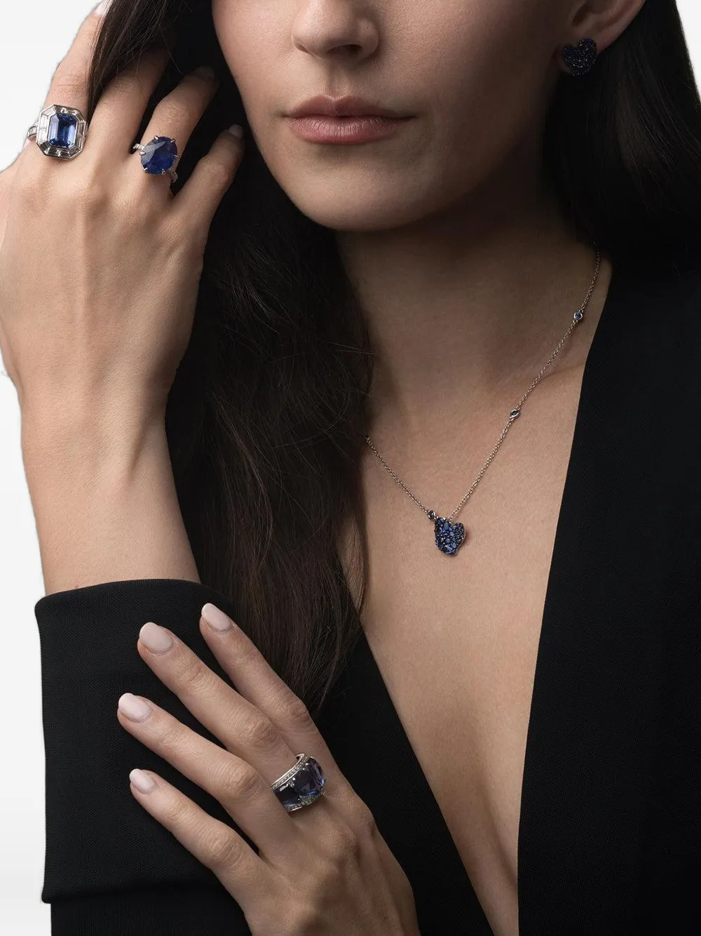 18k White Gold Sapphire Earrings
