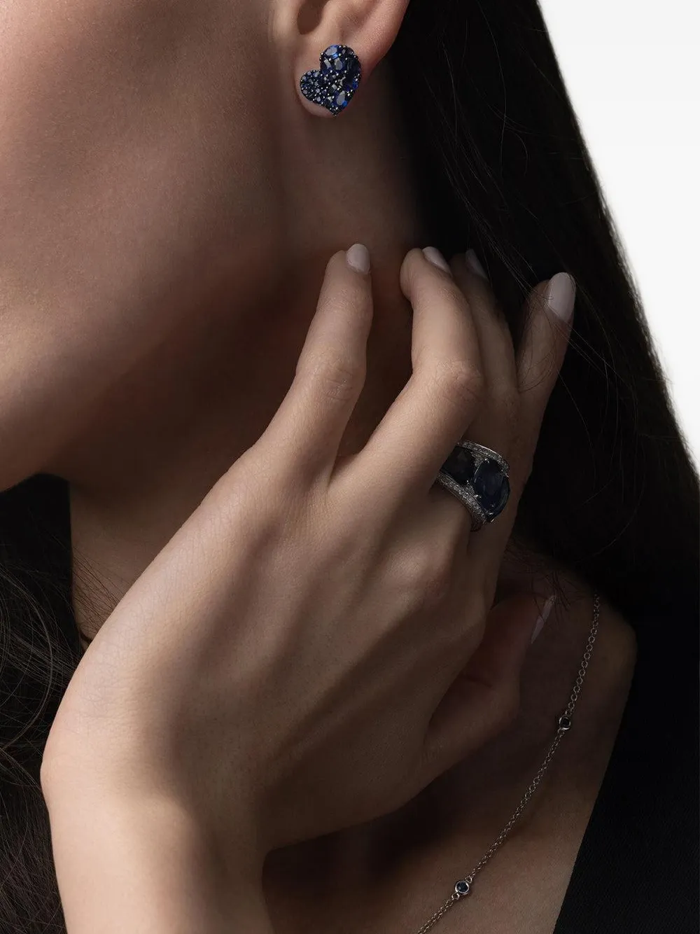 18k White Gold Sapphire Earrings
