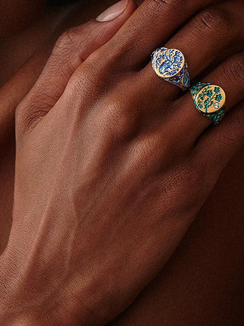 Castro Smith 9k Yellow Gold Heart Signet Ring In Blue