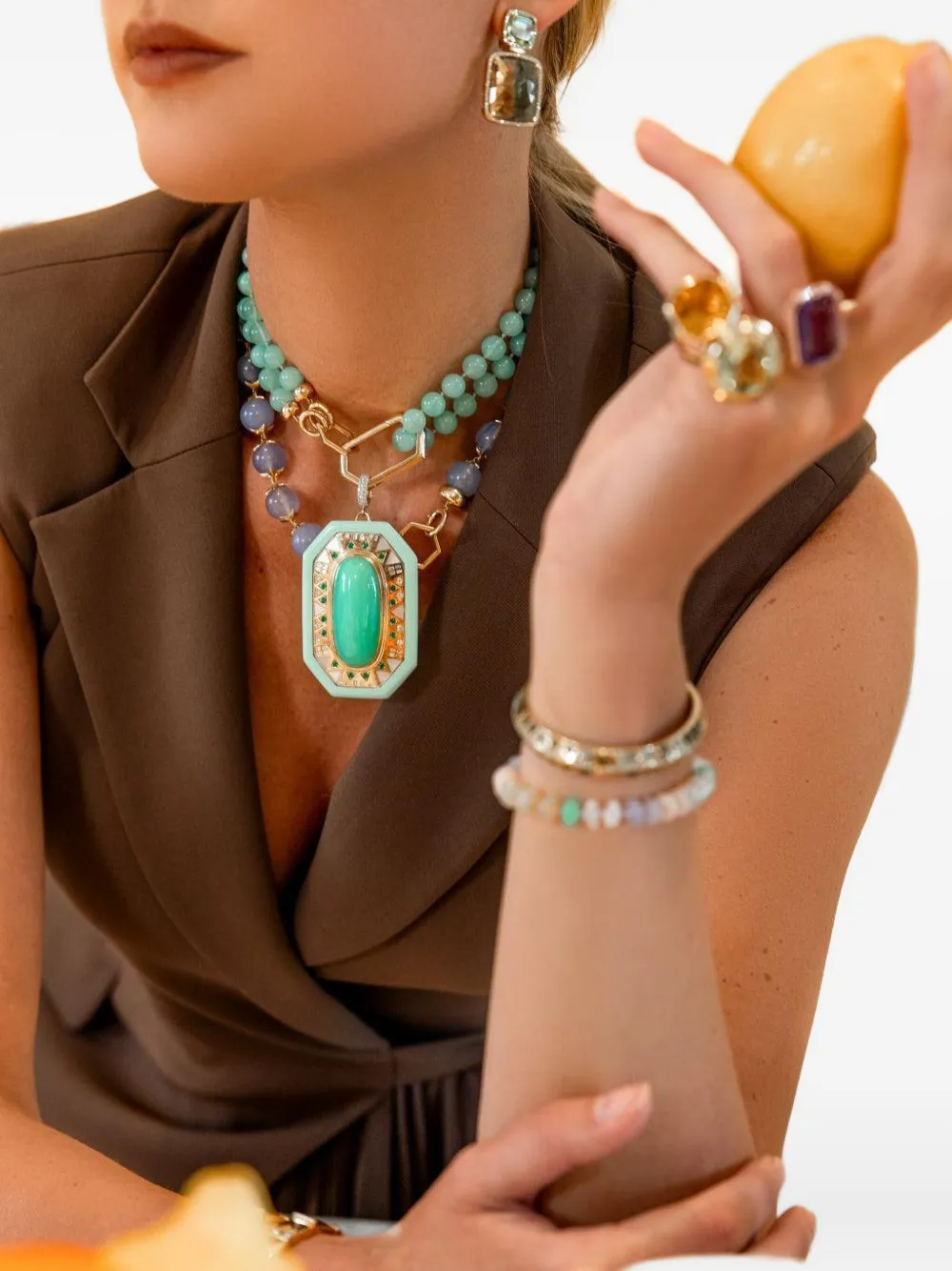 Harwell Godfrey dije hexagonal en oro amarillo de 18kt | Image 2