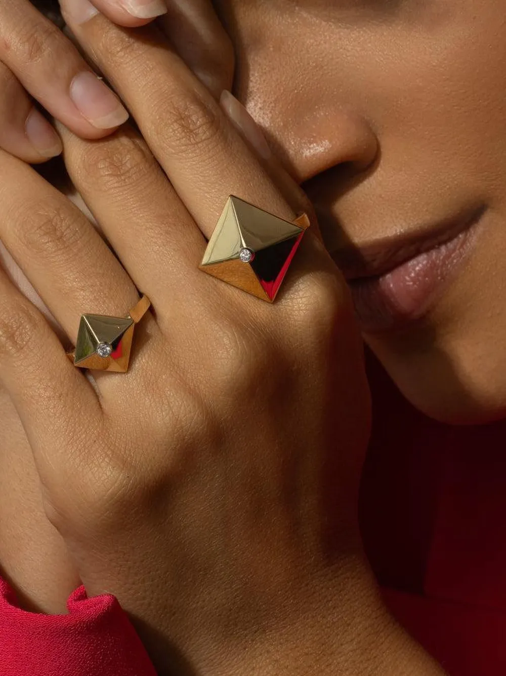 Brooks Brothers 18k Yellow Gold Mini Accent Piramide Ring In Gold