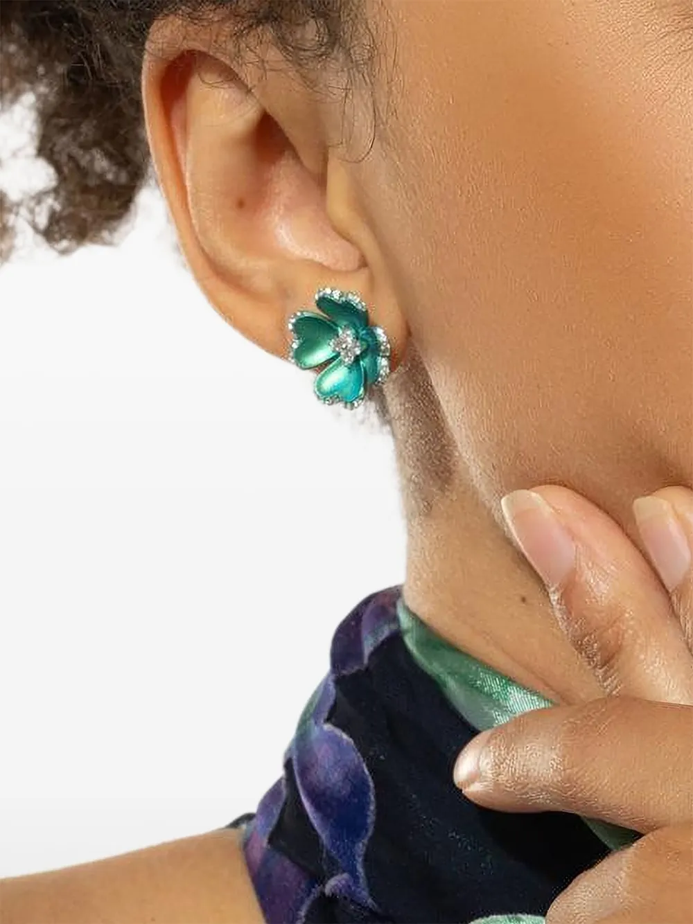Saboo Fine Jewels Flower-motif Earrings In Green