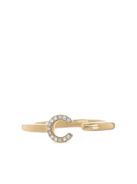 Dana Rebecca Designs anillo C Single Initial en oro amarillo de 14kt con diamantes