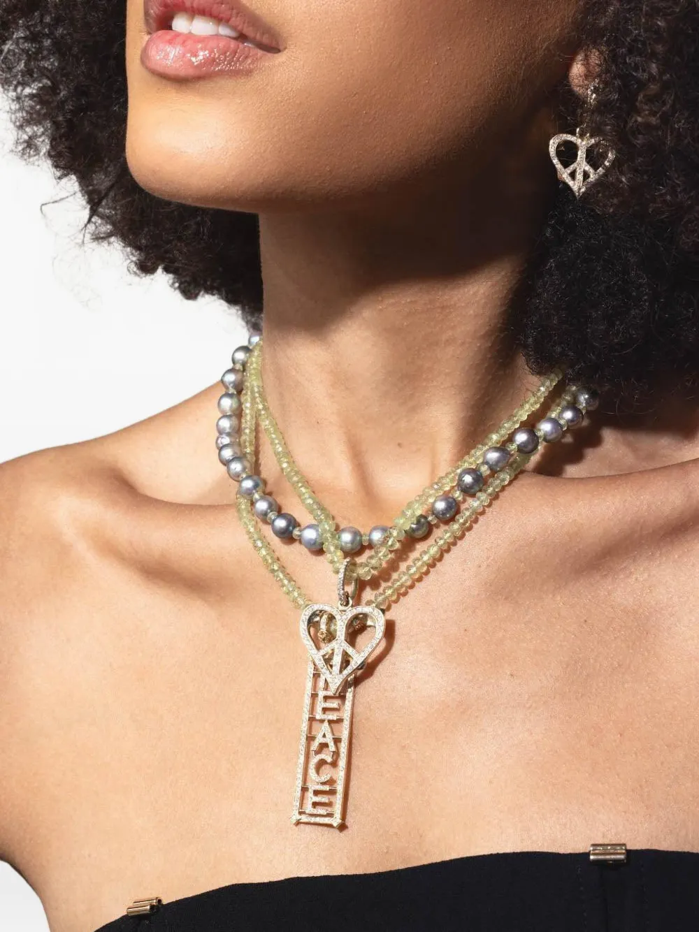 Loree Rodkin 14kt Yellow Gold Peace Diamond Necklace In Gold