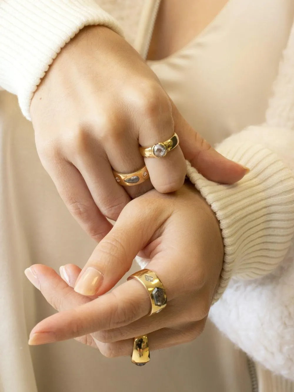 Nimo With Love 18k Yellow Gold Rustic Diamond Ring In Gold