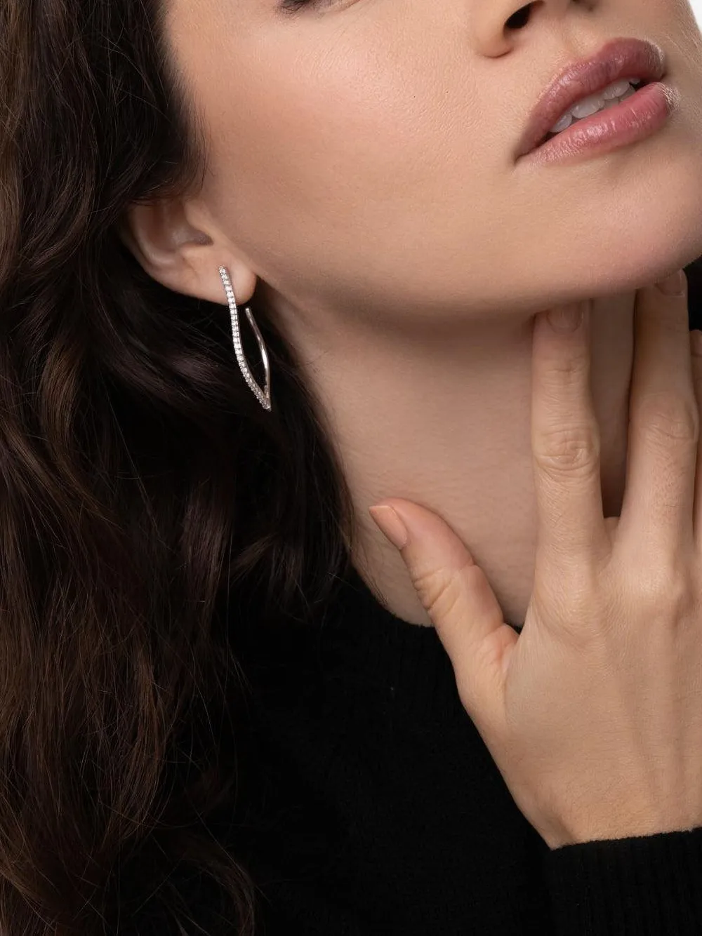 Sara Weinstock ダイヤモンド フープピアス 18Kホワイトゴールド - シルバートーン Sara Weinstock ダイヤモンド フープピアス 18Kホワイトゴールド - シルバートーン