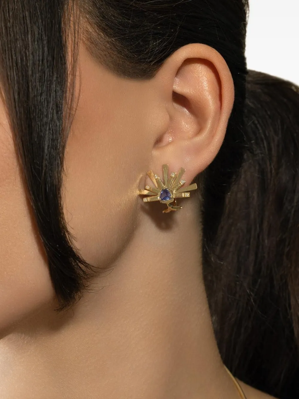 Carol Kauffmann 18k Yellow Gold Tanzanite Diamond Sun Earrings In Gold
