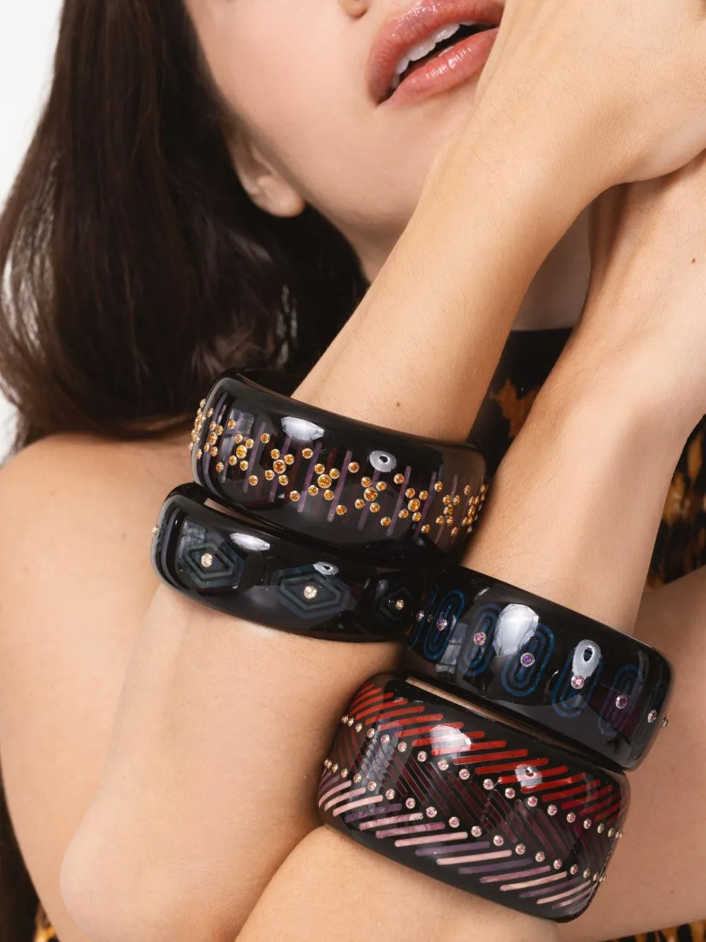 Mark Davis 18k Yellow Gold Bakelite Bracelet In Black